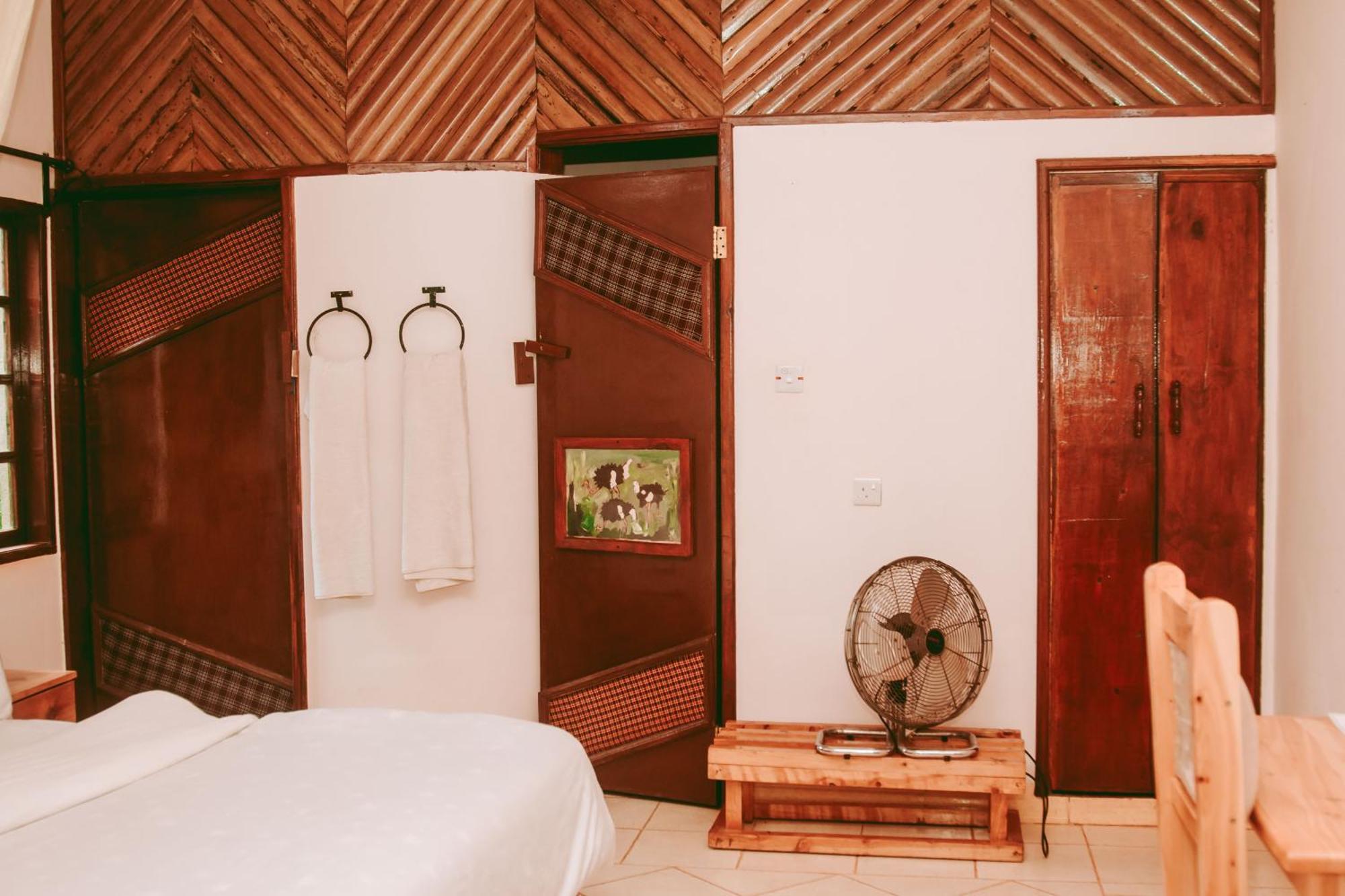 Ngorongoro Camp And Lodge Karatu Bagian luar foto